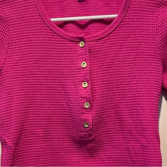 J. Crew Pink Magenta Henley Waffle Knit Long Sleeve Button-Up Top Small - Picture 3 of 4